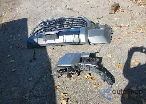 2024 Toyota Tundra Hybrid Capstone 4Wd из США, поврежденный, VIN 5TFVC5DBXRX078327